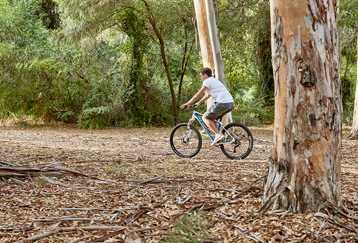 07-mountain-biking-in-beach-resort-peloponnese